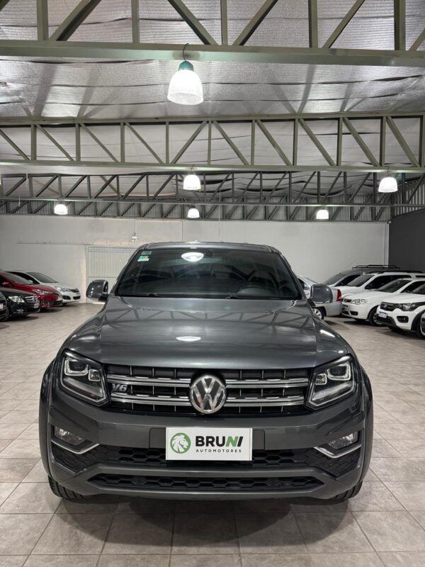 Volkswagen Amarok V6 Highline 4x4 AT 2021 - Image 9
