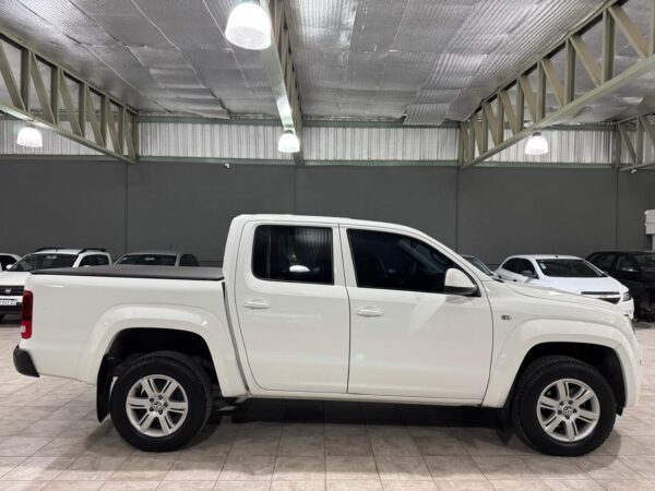 Volkswagen Amarok 2.0 Trendline AT 2016 - Image 7
