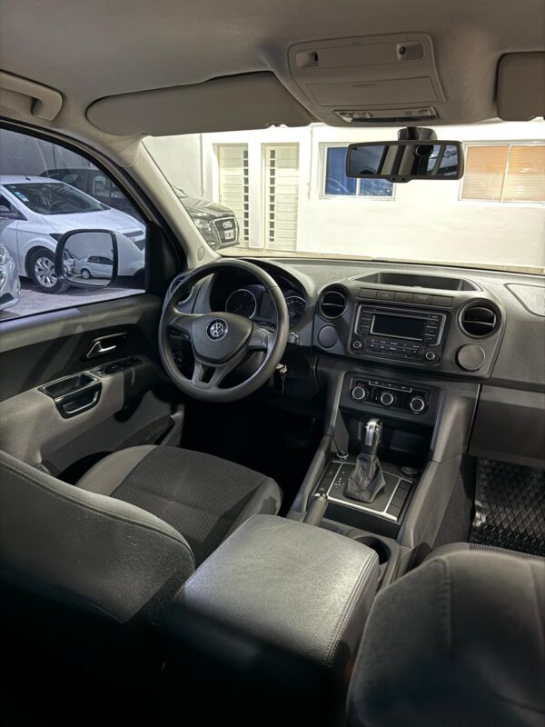 Volkswagen Amarok 2.0 Trendline AT 2016 - Image 2