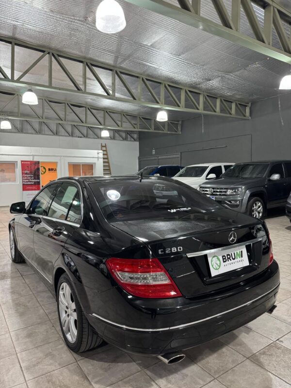 Mercedes Benz C280 3.0 v6 AT 2008 - Image 5