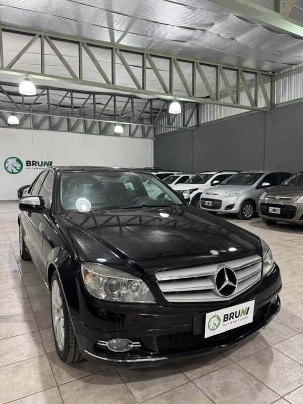Mercedes Benz C280 3.0 v6 AT 2008
