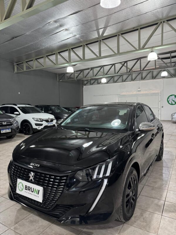 Peugeot 208 Style 1.6 Tiptronic 2022 - Image 9