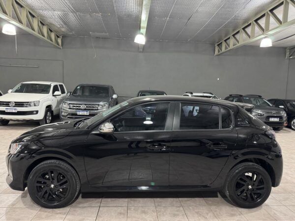 Peugeot 208 Style 1.6 Tiptronic 2022 - Image 8