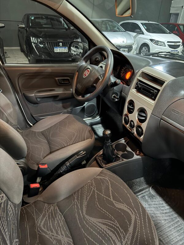 Fiat Palio 1.4 Fire 2014 GNC - Image 3