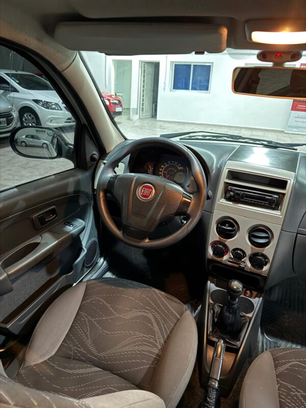 Fiat Palio 1.4 Fire 2014 GNC - Image 2