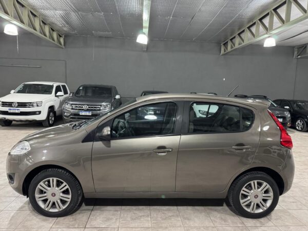 Fiat Palio 1.6 Essense 2013 - Image 8