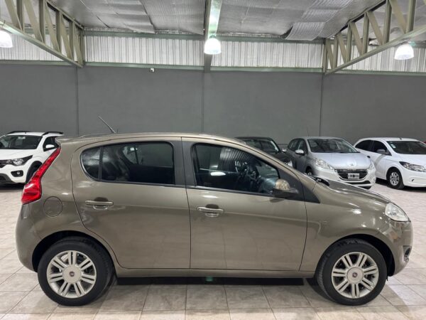 Fiat Palio 1.6 Essense 2013 - Image 7
