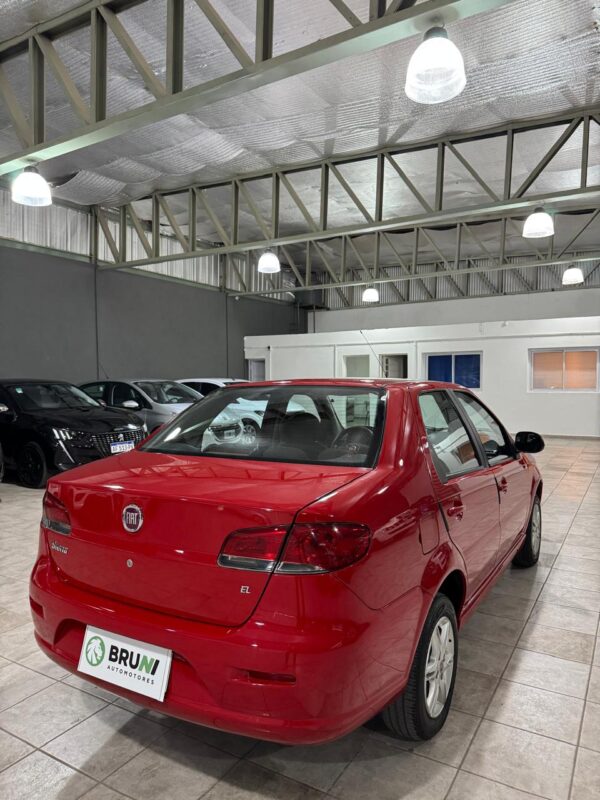 Fiat Siena 1.4 EL 2017 GNC - Image 6