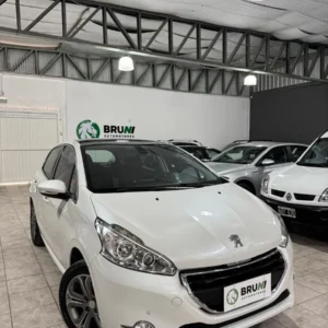 Peugeot 208 1.6 Feline 2016